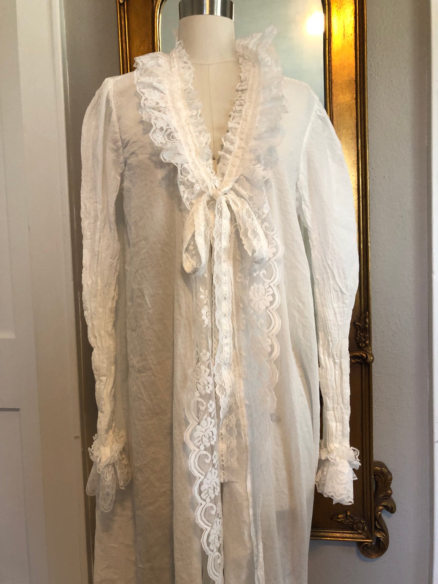 Victorian dressing robe