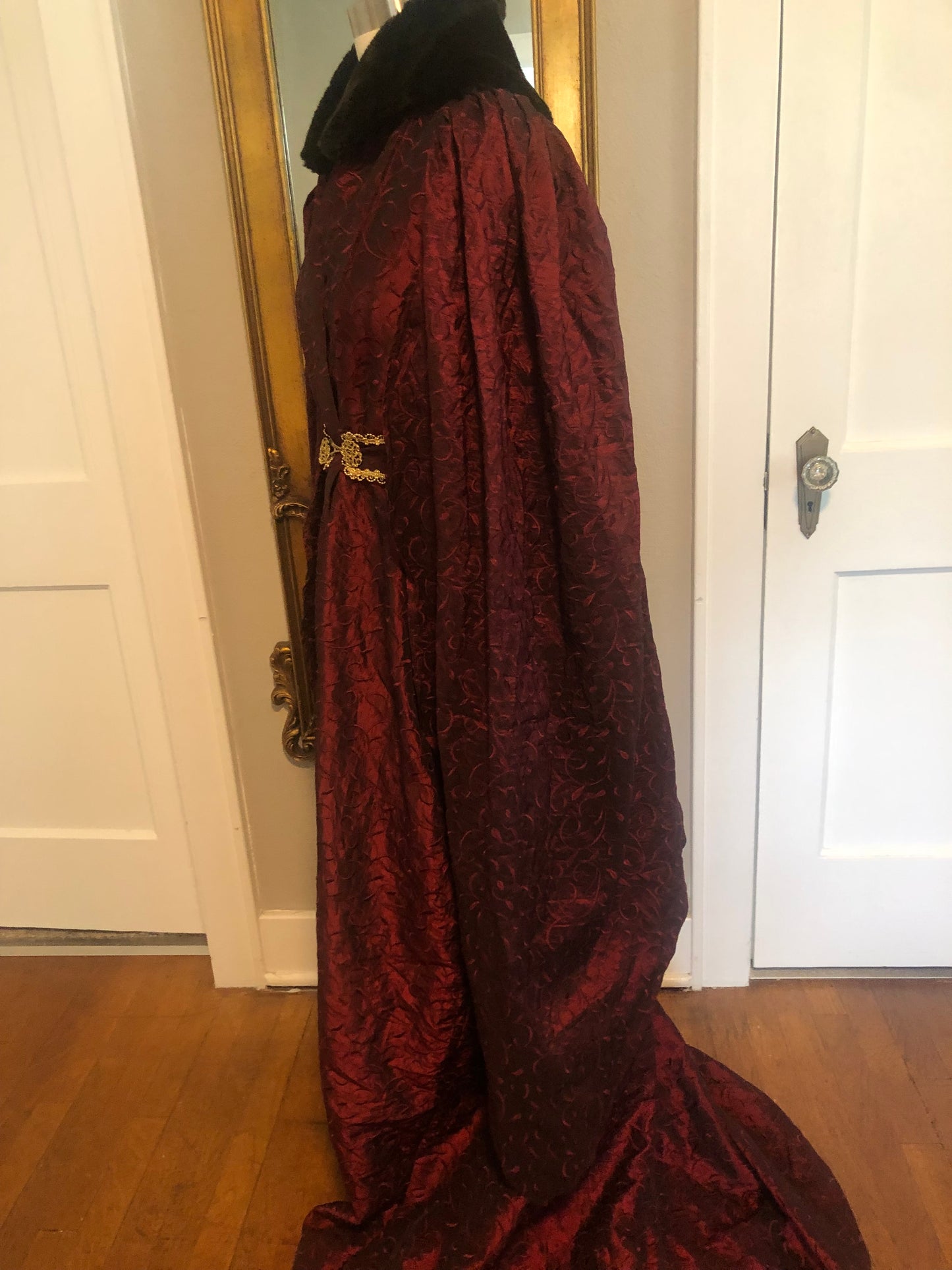 Ruby red cloak robe-Game of Thrones inspired