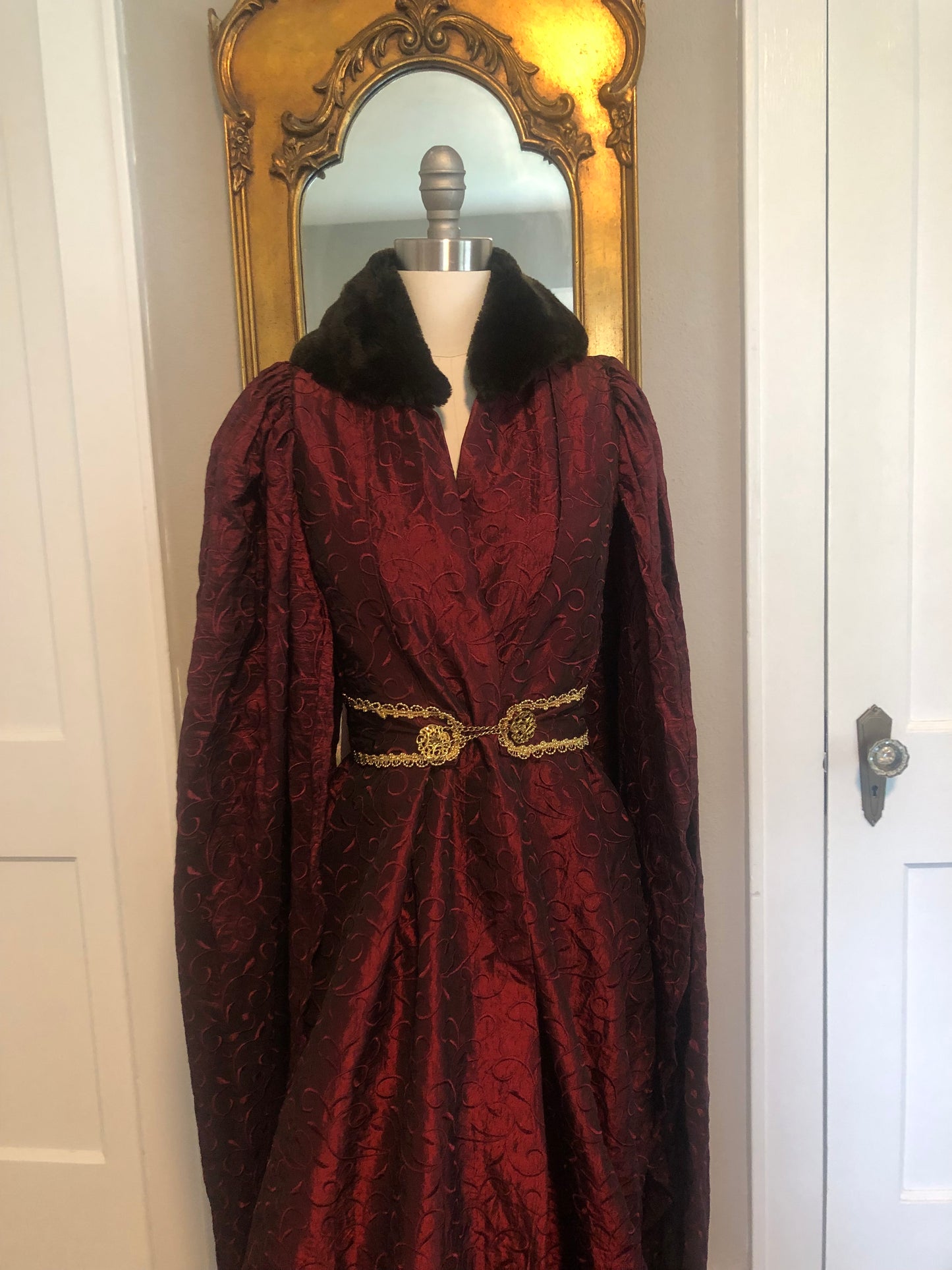 Ruby red cloak robe-Game of Thrones inspired