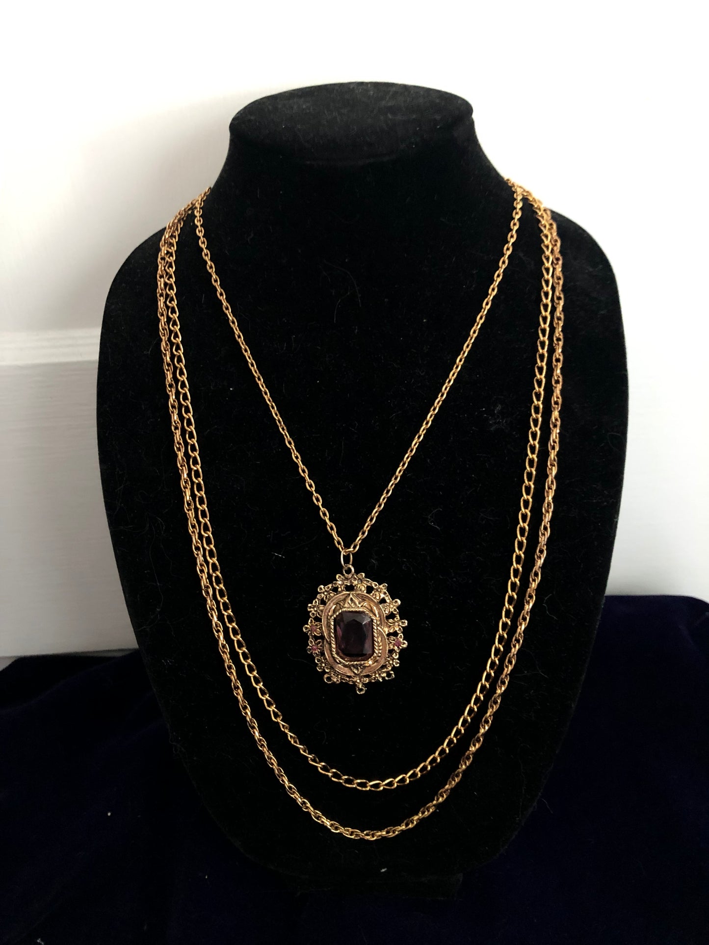 Renaissance style necklace