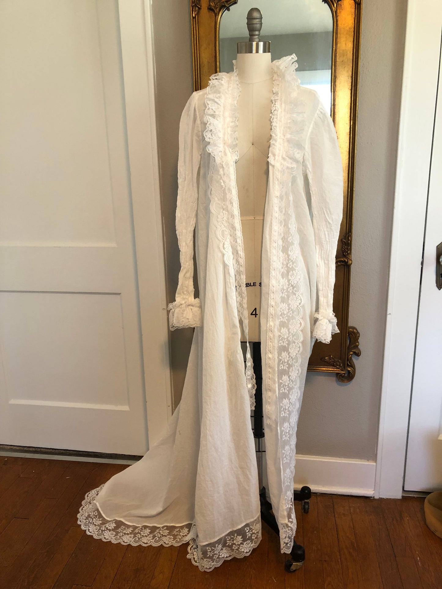 Victorian dressing robe